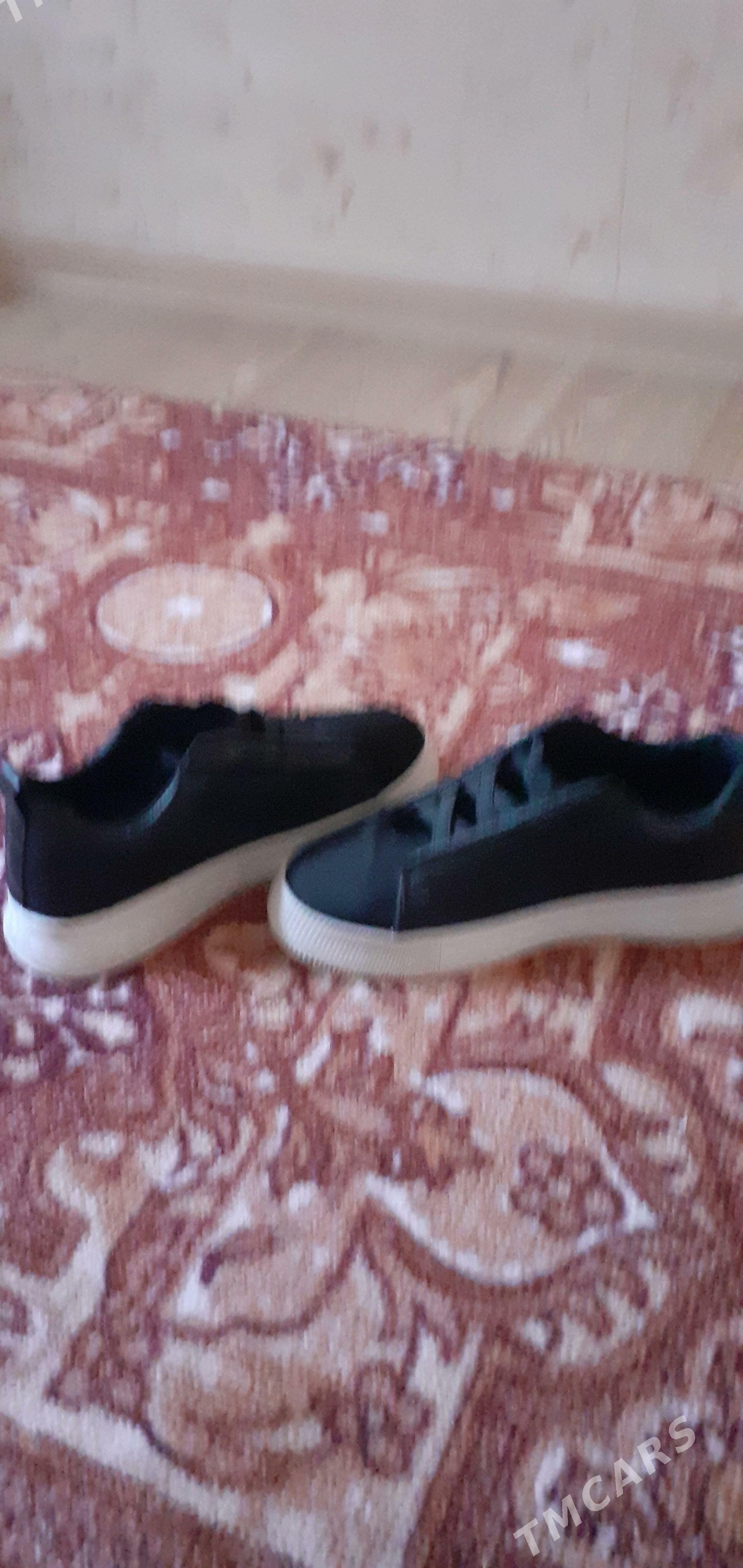 красовки - Ашхабад - img 1