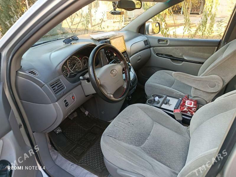 Toyota Sienna 2005 - 250 000 TMT - Boldumsaz - img 1