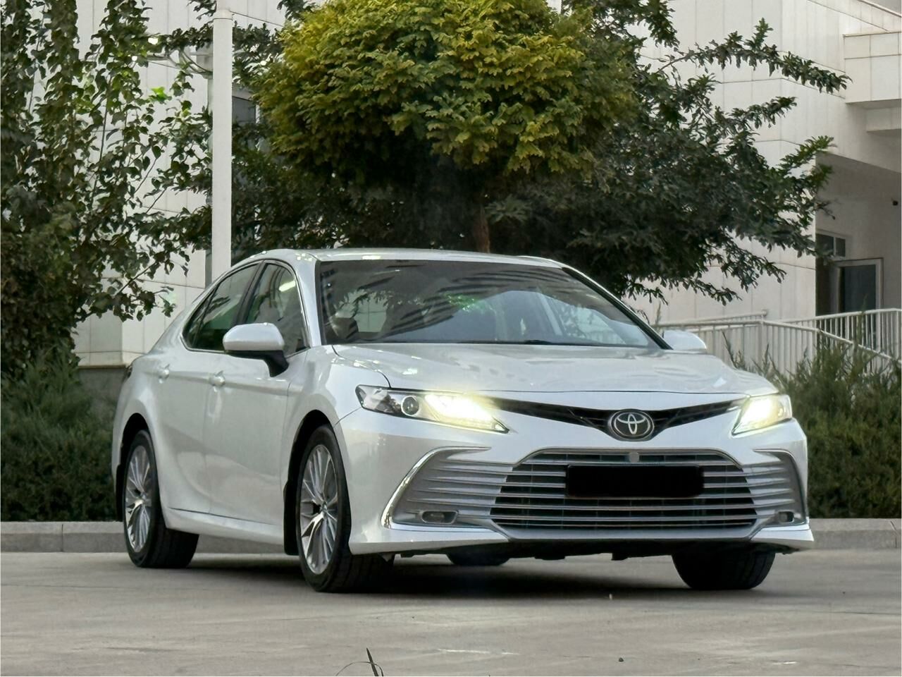 Toyota Camry 2020 - 275 000 TMT - Aşgabat - img 3