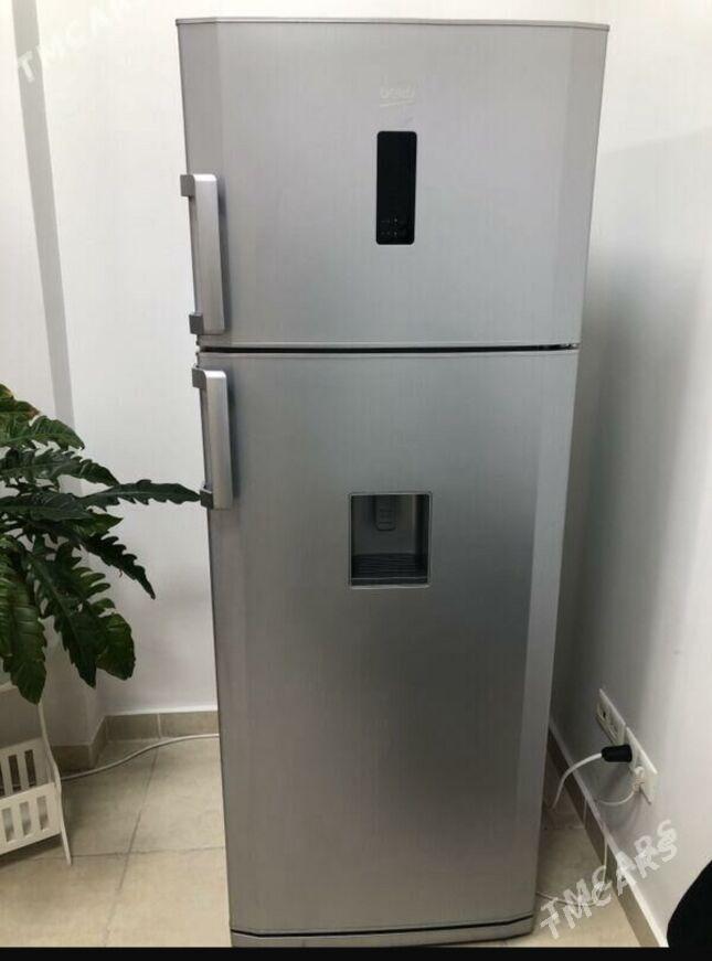 beko Холодильник - Olimpiýa şäherçesi - img 1