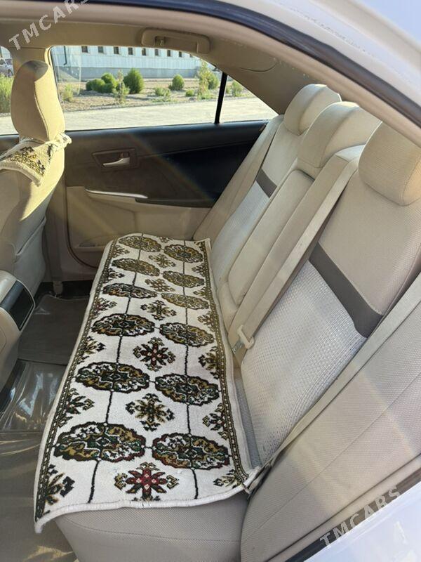 Toyota Camry 2012 - 229 000 TMT - Дашогуз - img 9