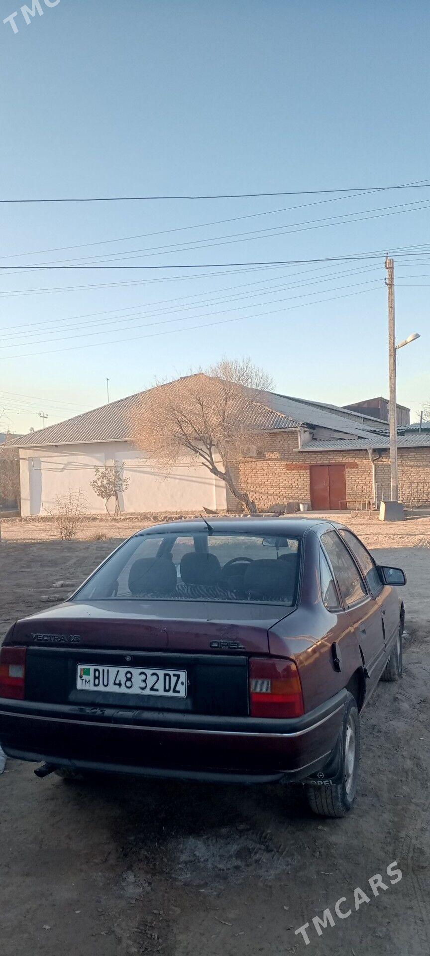 Opel Vectra 1993 - 40 000 TMT - Дашогуз - img 4
