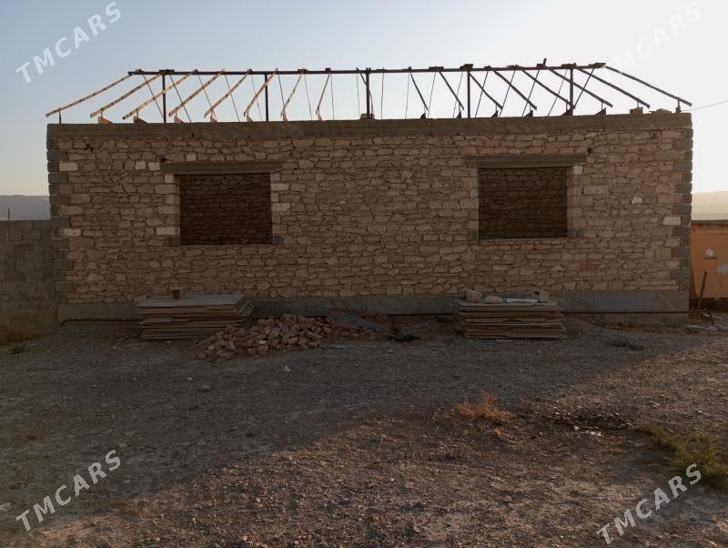 Satlyk yasayys jaýy - Гызыларбат - img 2