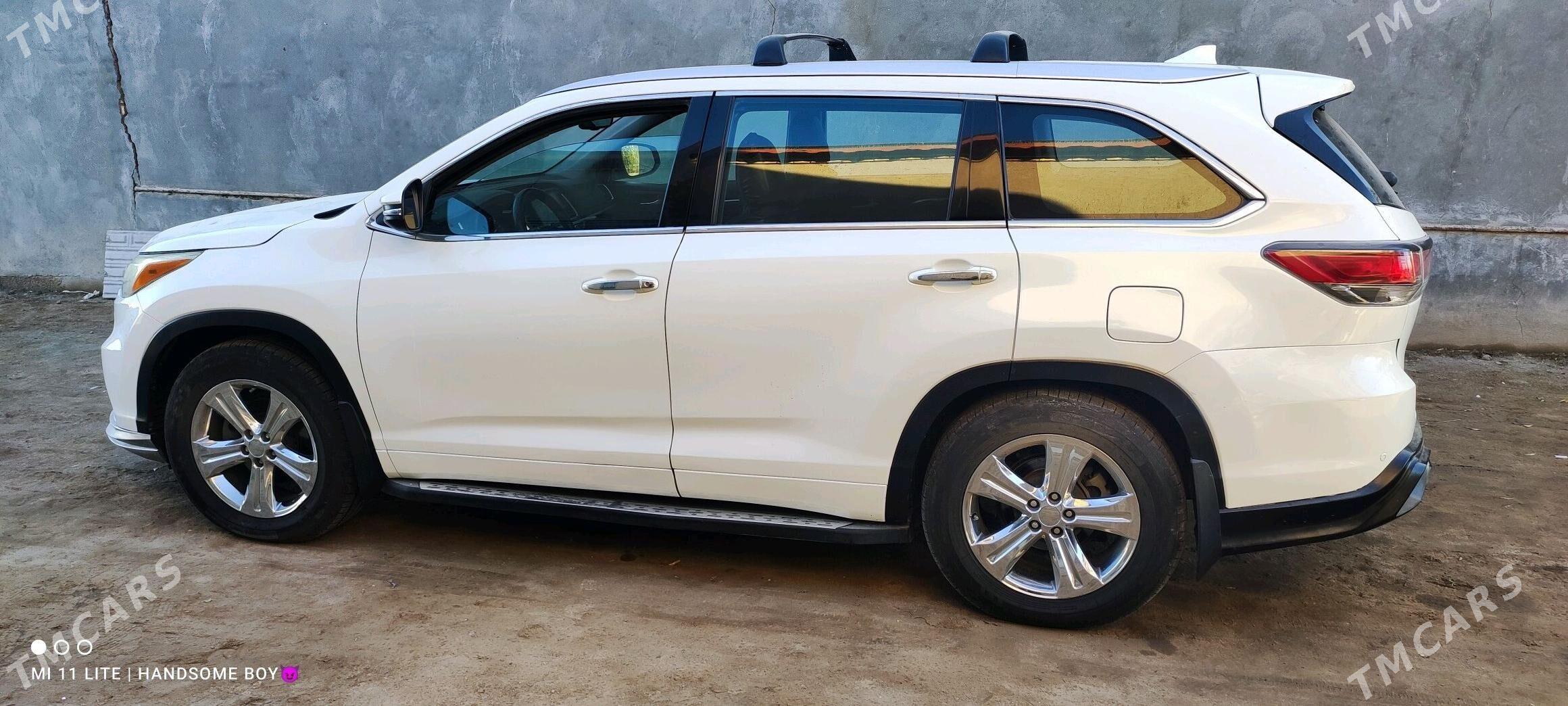 Toyota Highlander 2015 - 400 000 TMT - Кёнеургенч - img 5