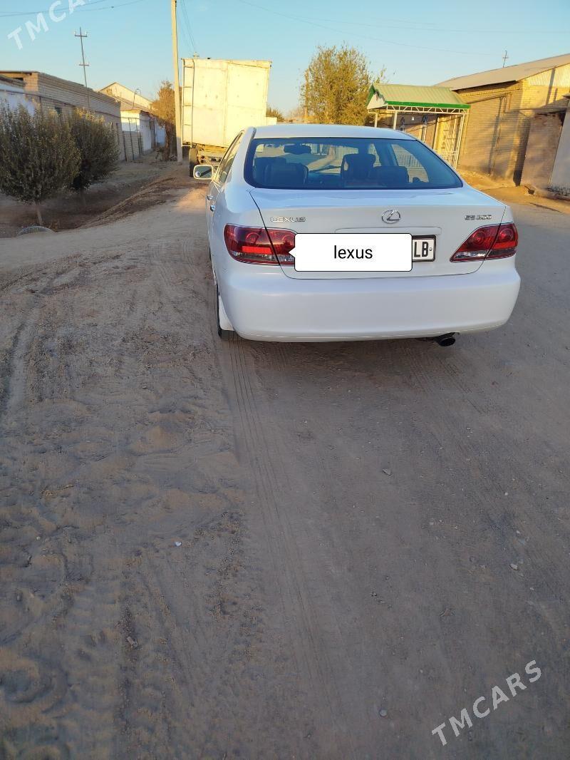 Lexus ES 300 2003 - 205 000 TMT - Дарганата - img 5