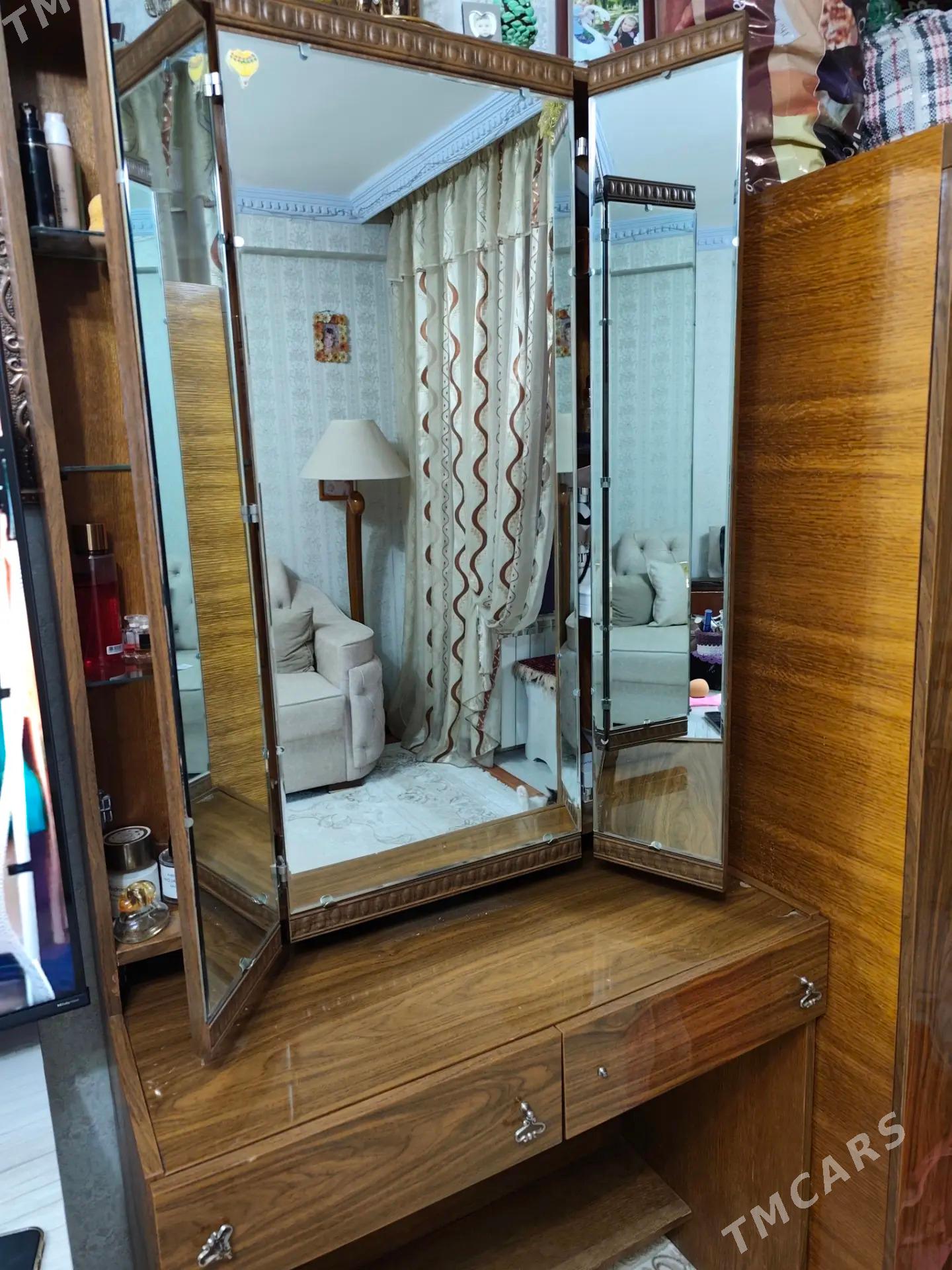 трюмо с тремя отсеками - Ашхабад - img 2