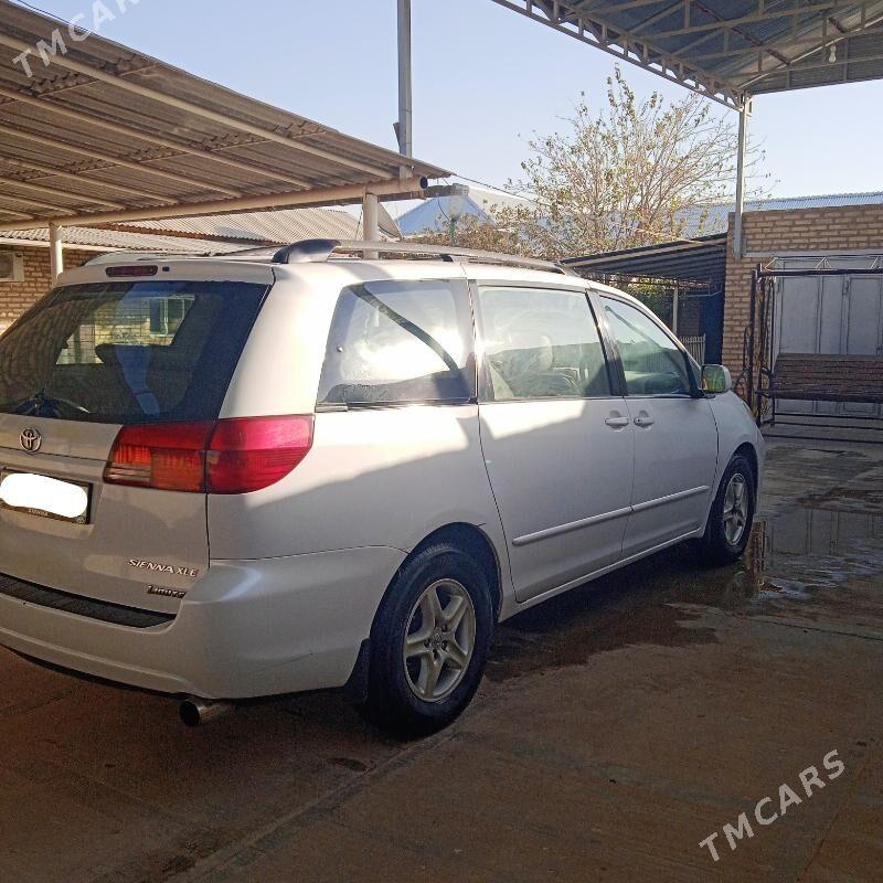 Toyota Sienna 2004 - 208 000 TMT - Серахс - img 4