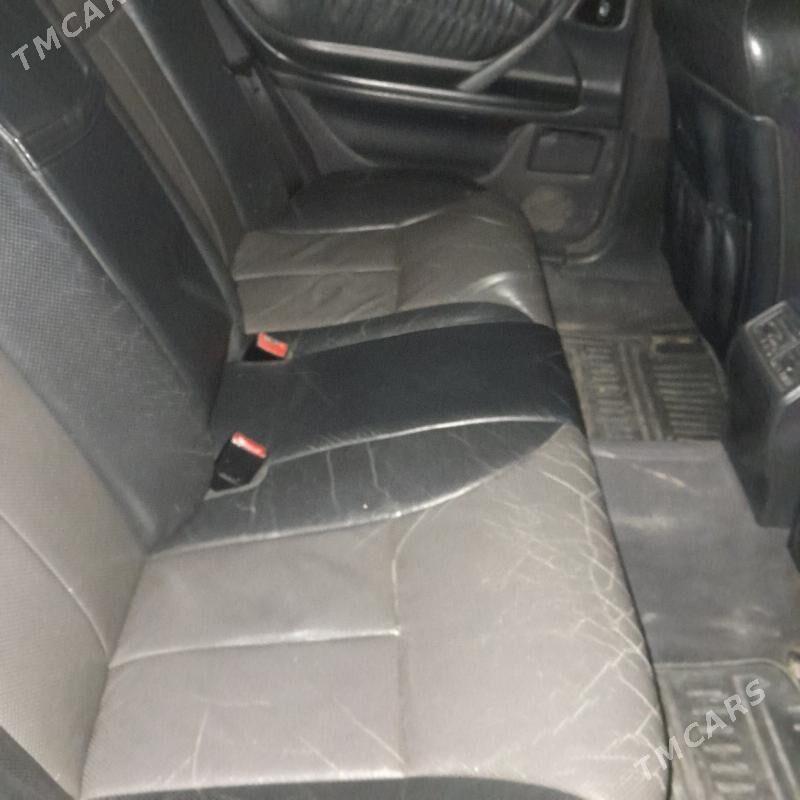 Mercedes-Benz E320 2000 - 95 000 TMT - Гумдаг - img 4