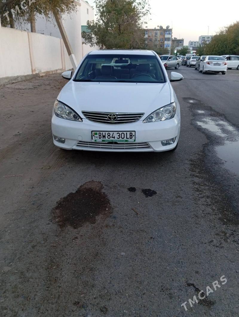 Toyota Camry 2002 - 140 000 TMT - Дянев - img 4