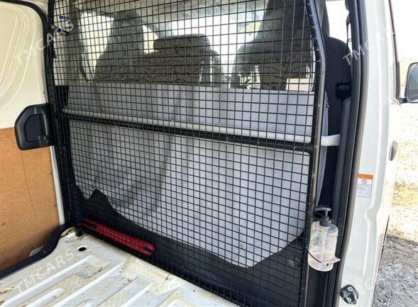 Toyota Hiace 2022 - 400 000 TMT - Мары - img 7