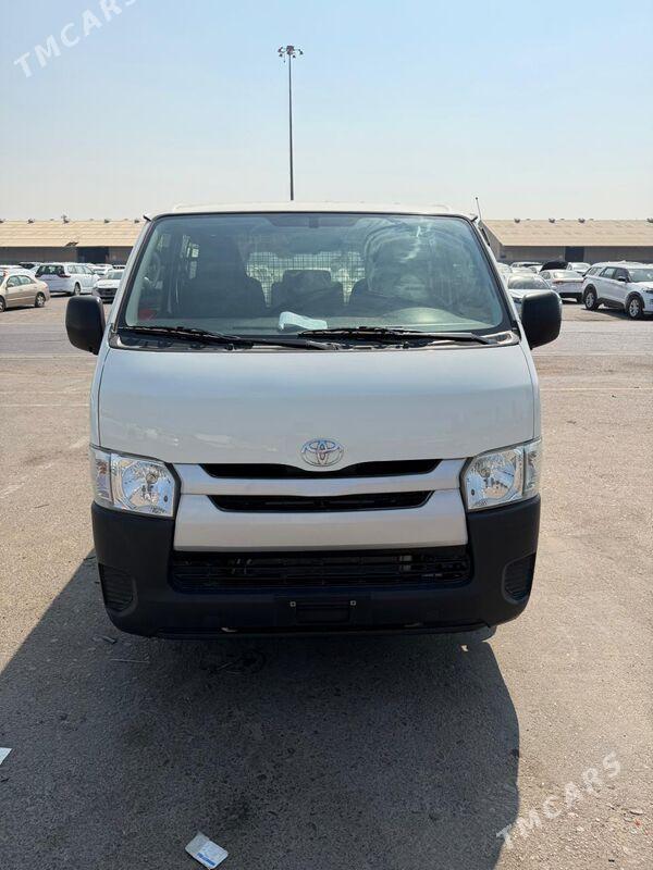 Toyota Hiace 2022 - 400 000 TMT - Мары - img 1