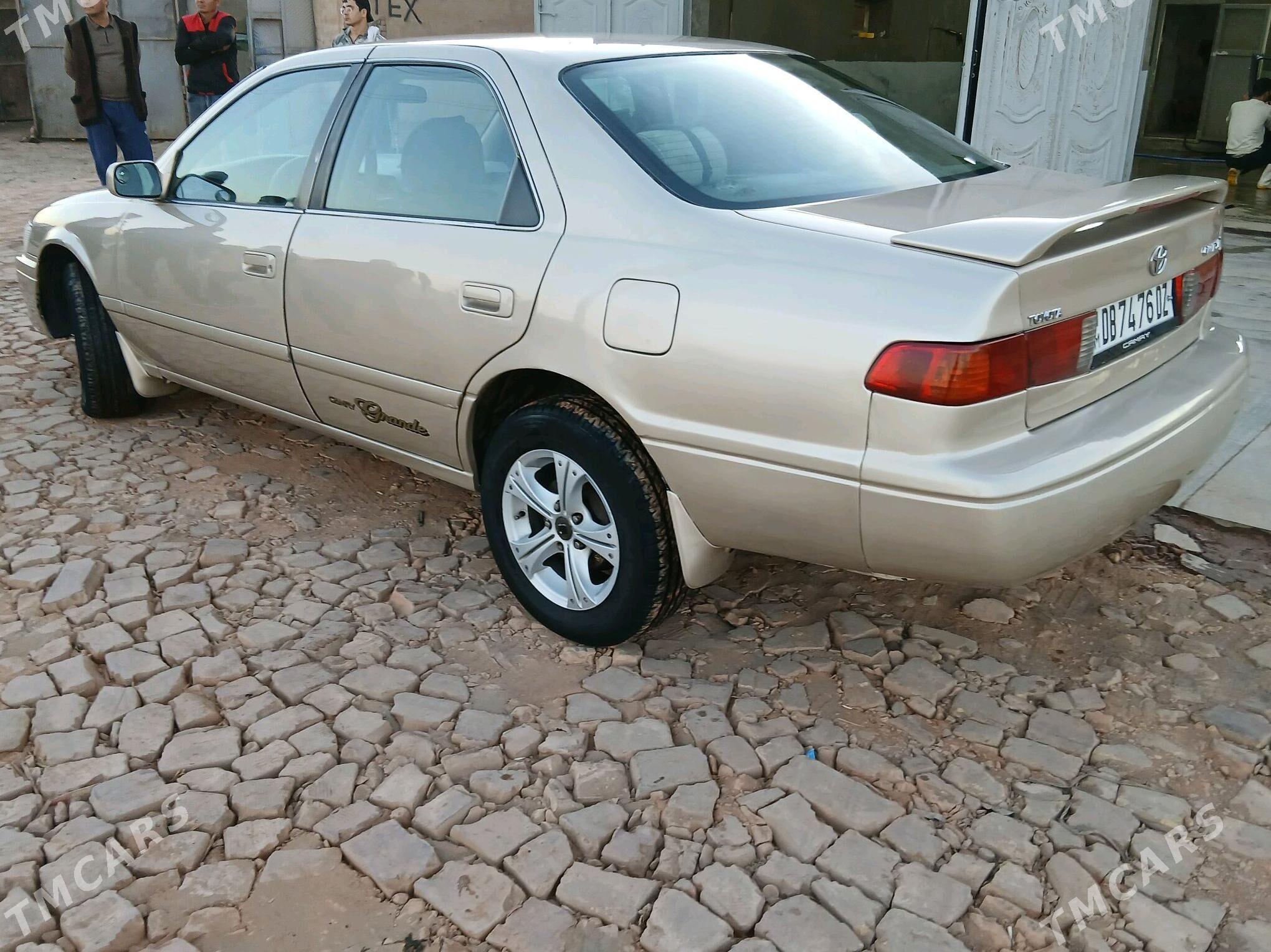 Toyota Camry 2000 - 145 000 TMT - Гурбансолтан Едже - img 2