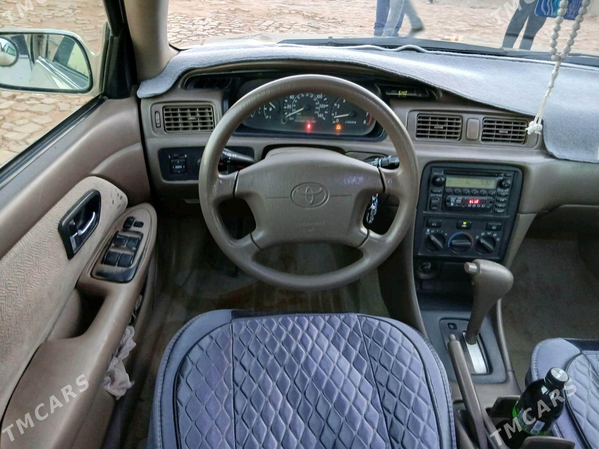 Toyota Camry 2000 - 145 000 TMT - Гурбансолтан Едже - img 6