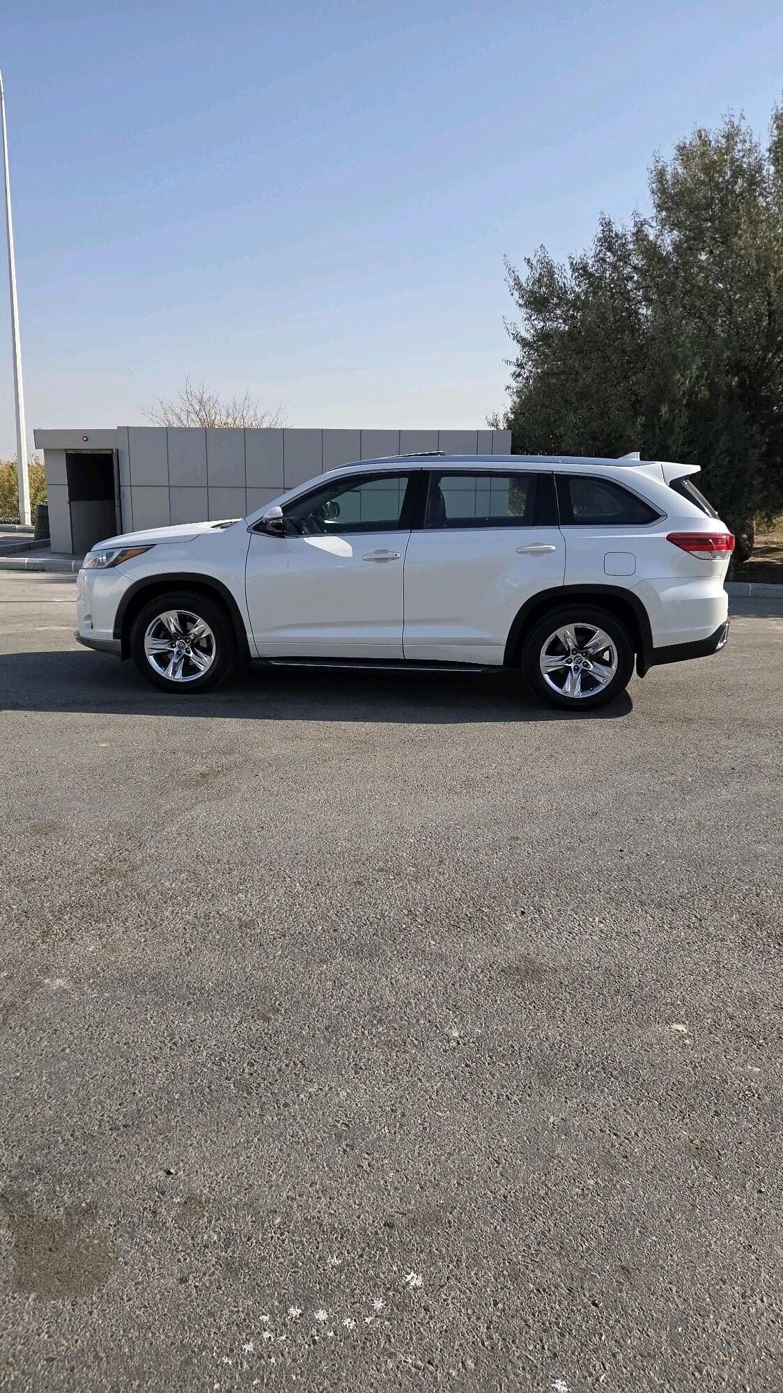 Toyota Highlander 2017 - 520 000 TMT - Gökdepe - img 1