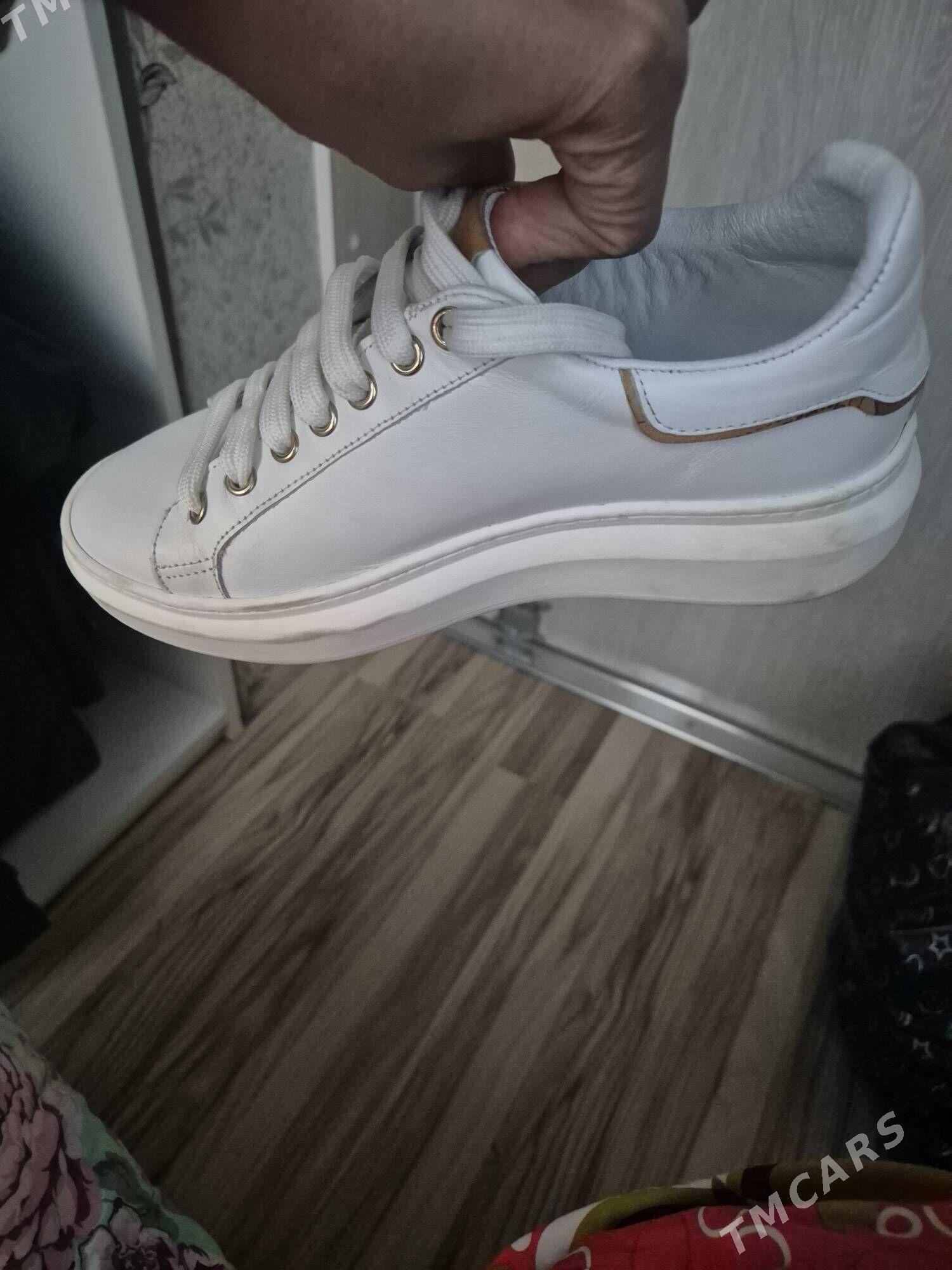 красовки  чисто кожанные - Мары - img 2