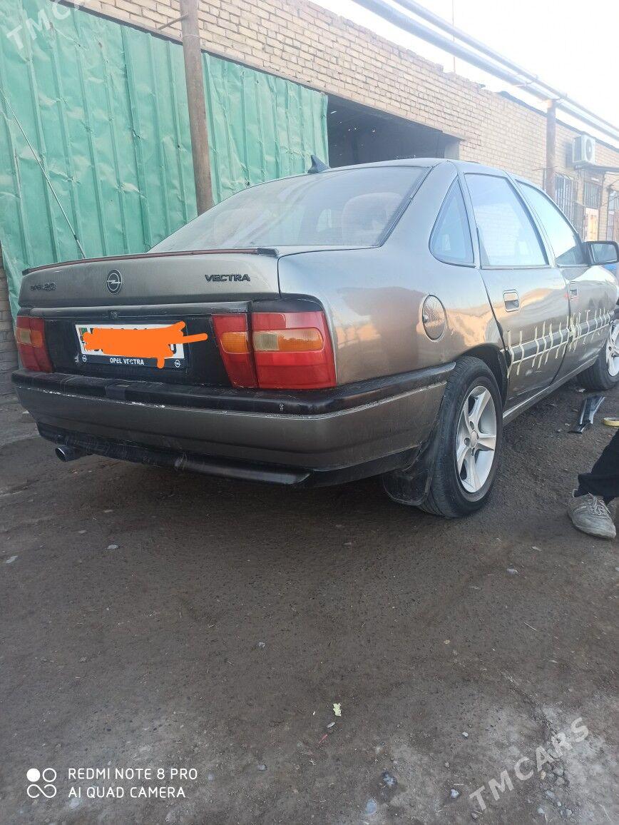 Opel Vectra 1989 - 36 000 TMT - Чарджоу - img 1
