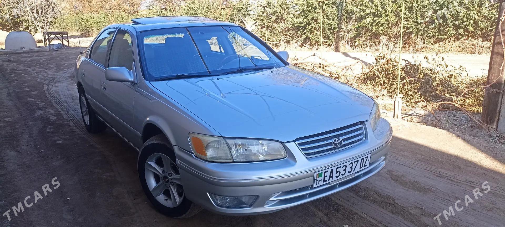 Toyota Camry 2001 - 160 000 TMT - Köneürgenç - img 2