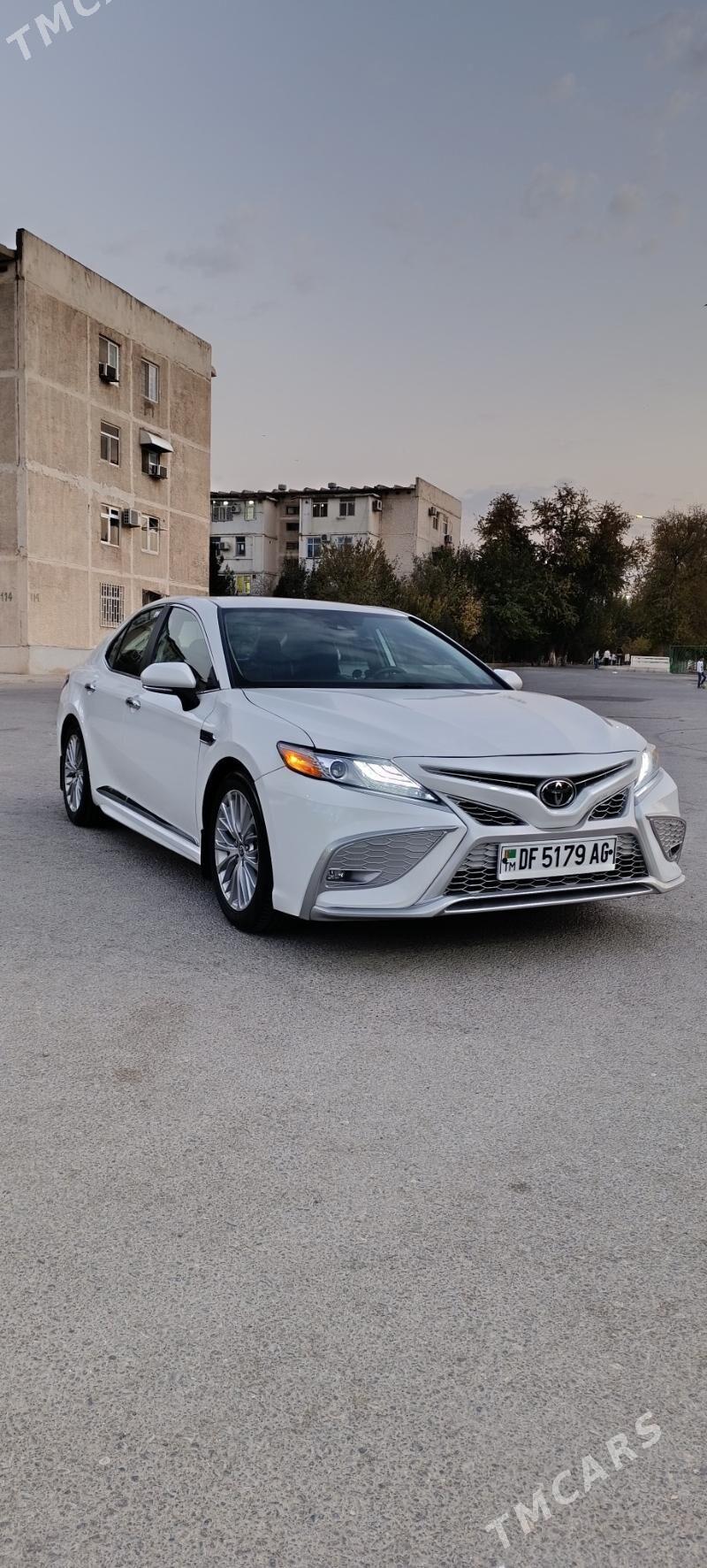 Toyota Camry 2020 - 288 000 TMT - Ашхабад - img 1
