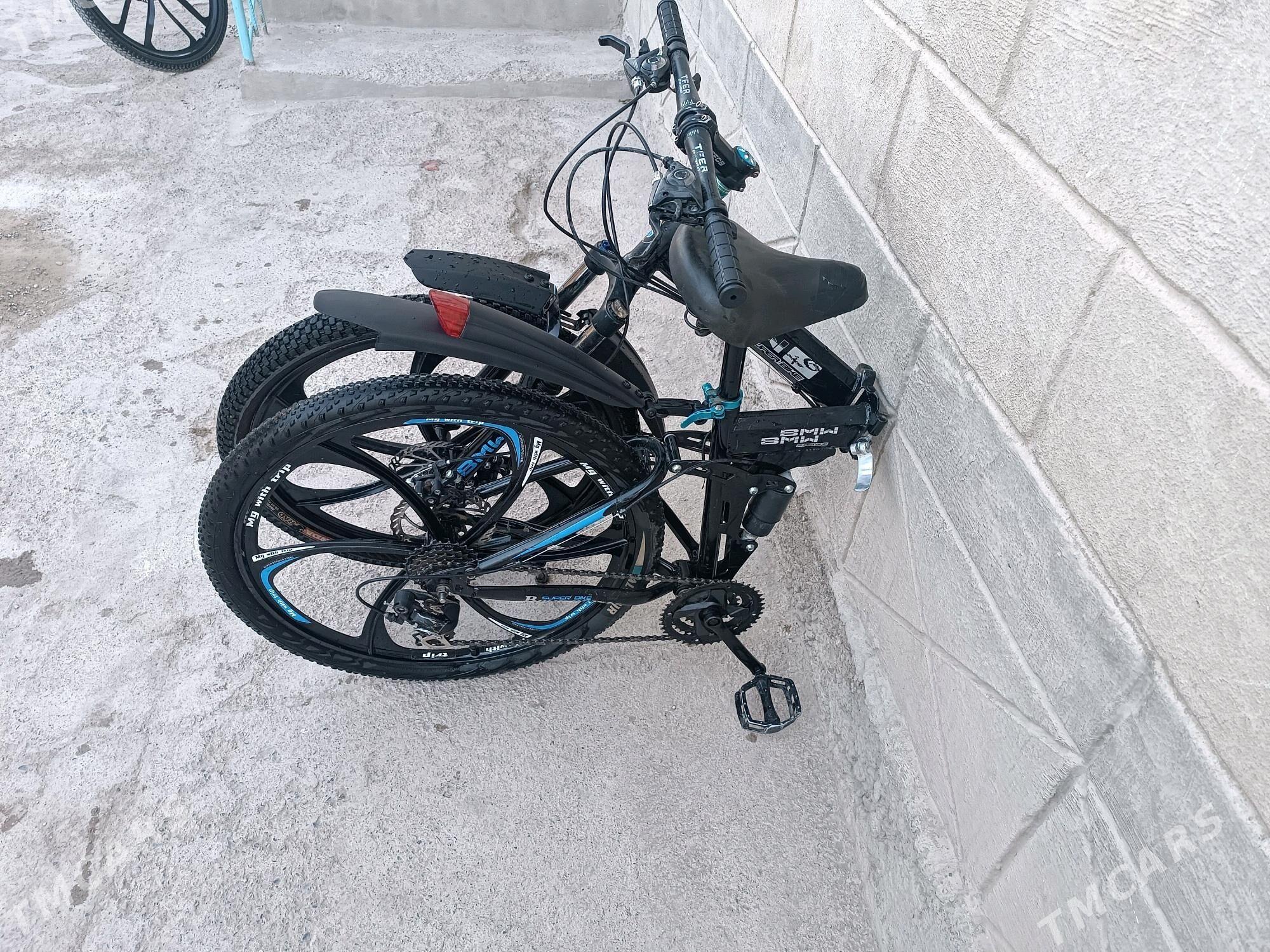 tigir BMW 26 - Теджен - img 3