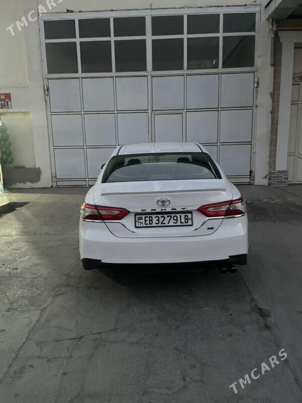 Toyota Camry 2018 - 240 000 TMT - Türkmenabat - img 9