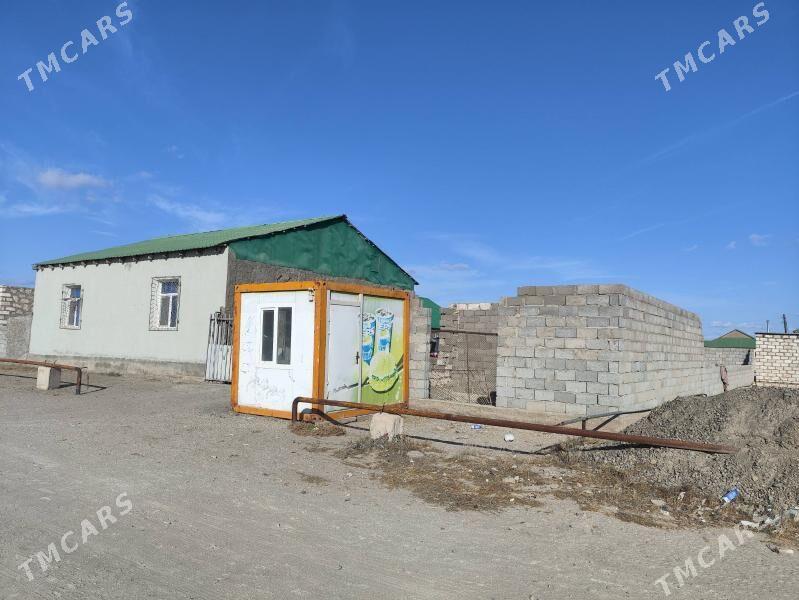 Дом - Türkmenbaşy - img 2