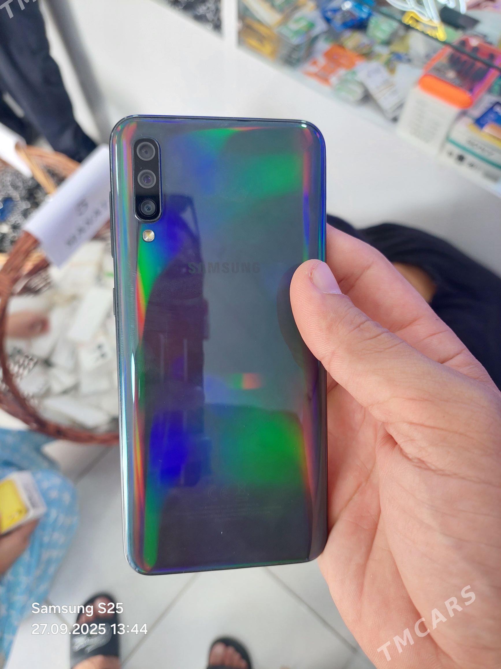 samsung a50 4 128 obmen - Balkanabat - img 2