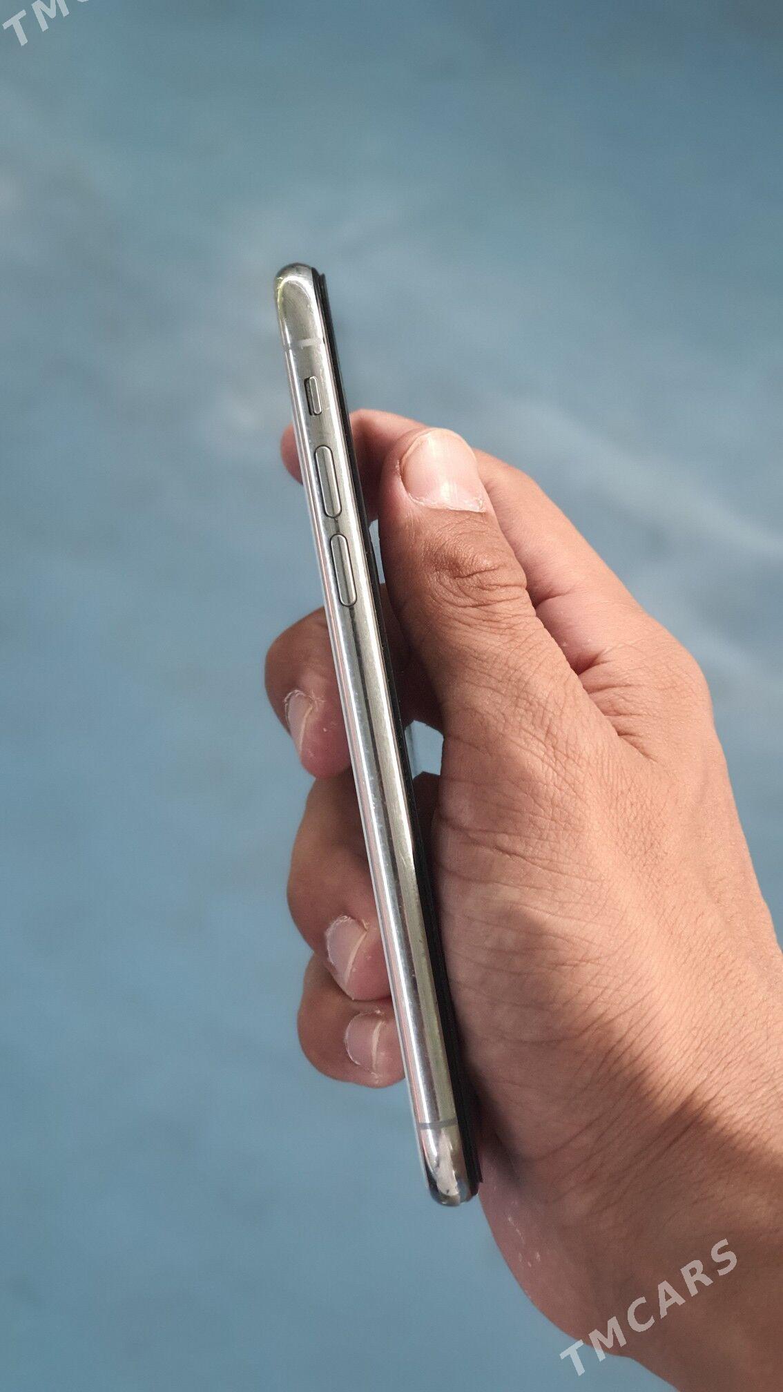 iPhone X - Gumdag - img 4