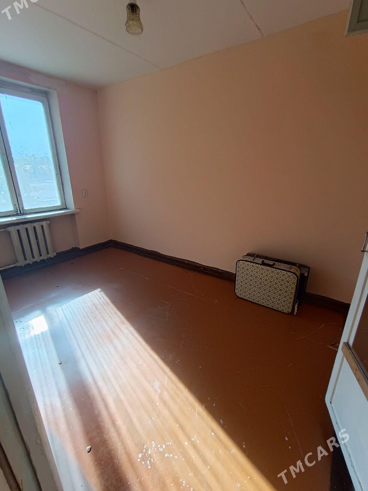 2 kom, 2 etaž, 4 mkr - 4 mkr - img 1