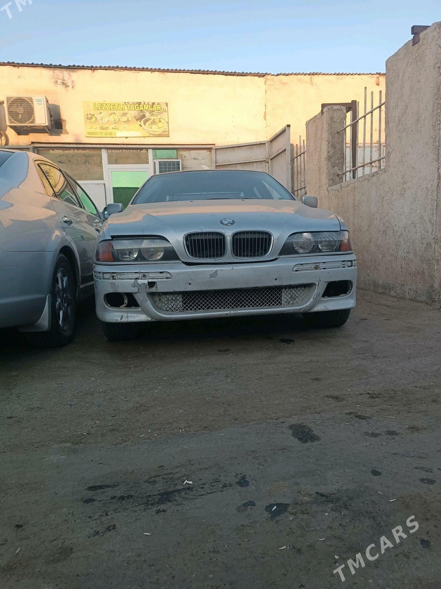 BMW 5 Series 1999 - 50 000 TMT - Мары - img 1