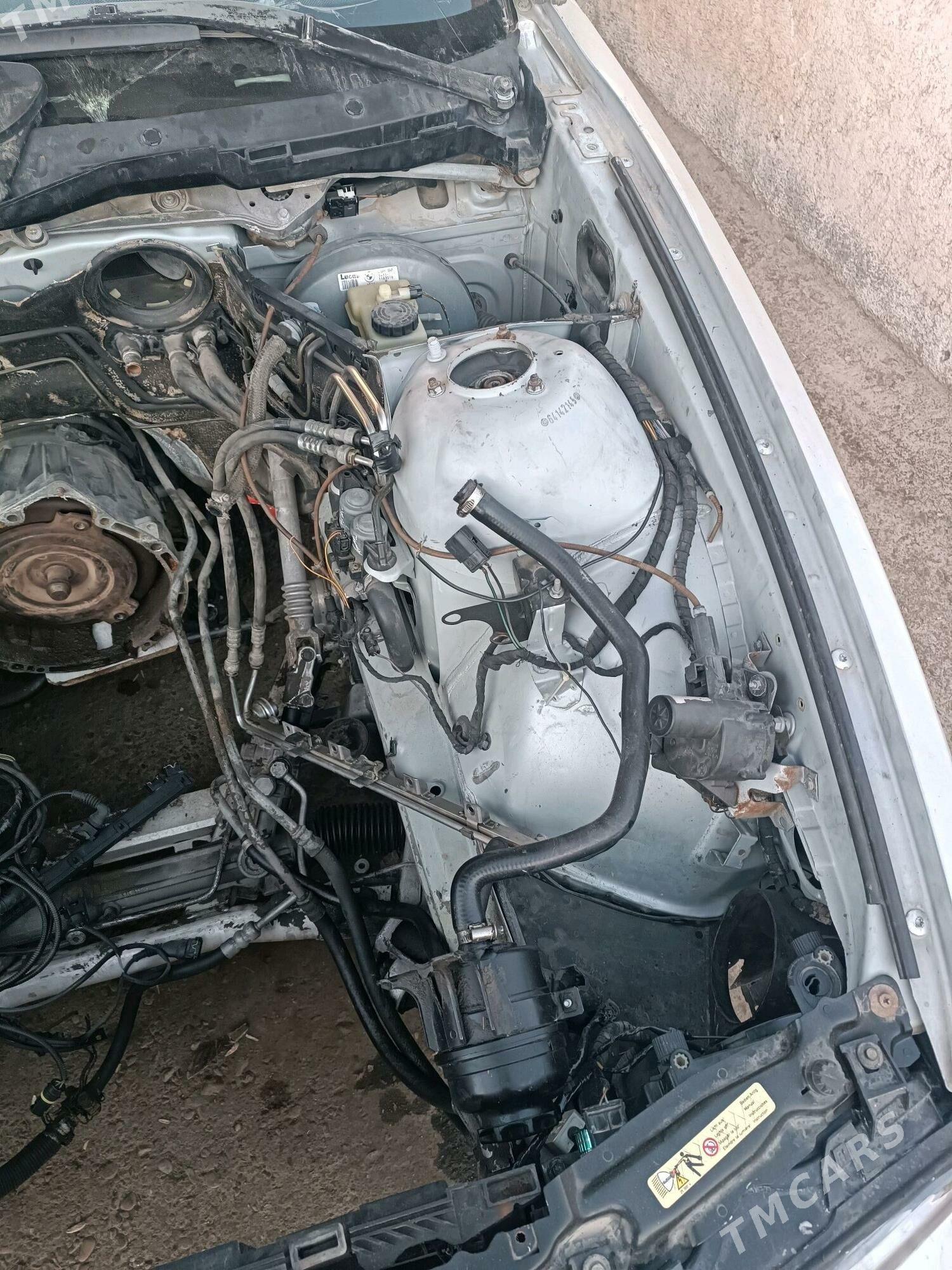 BMW 5 Series 1999 - 50 000 TMT - Мары - img 9