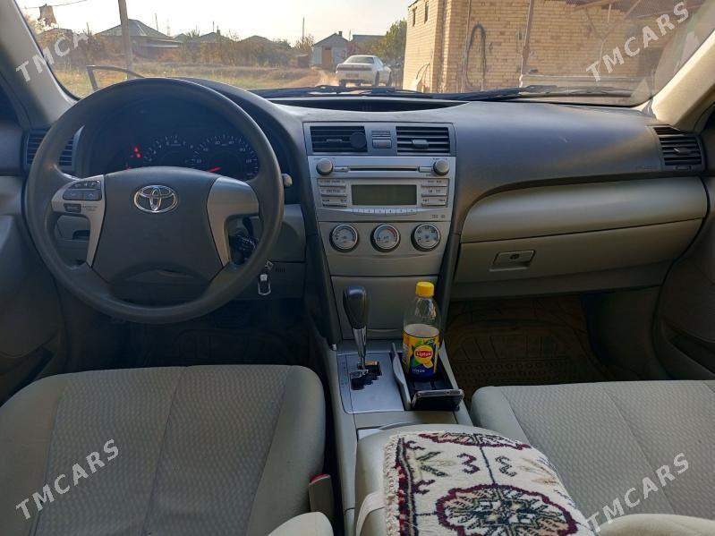 Toyota Camry 2011 - 175 000 TMT - Мары - img 4