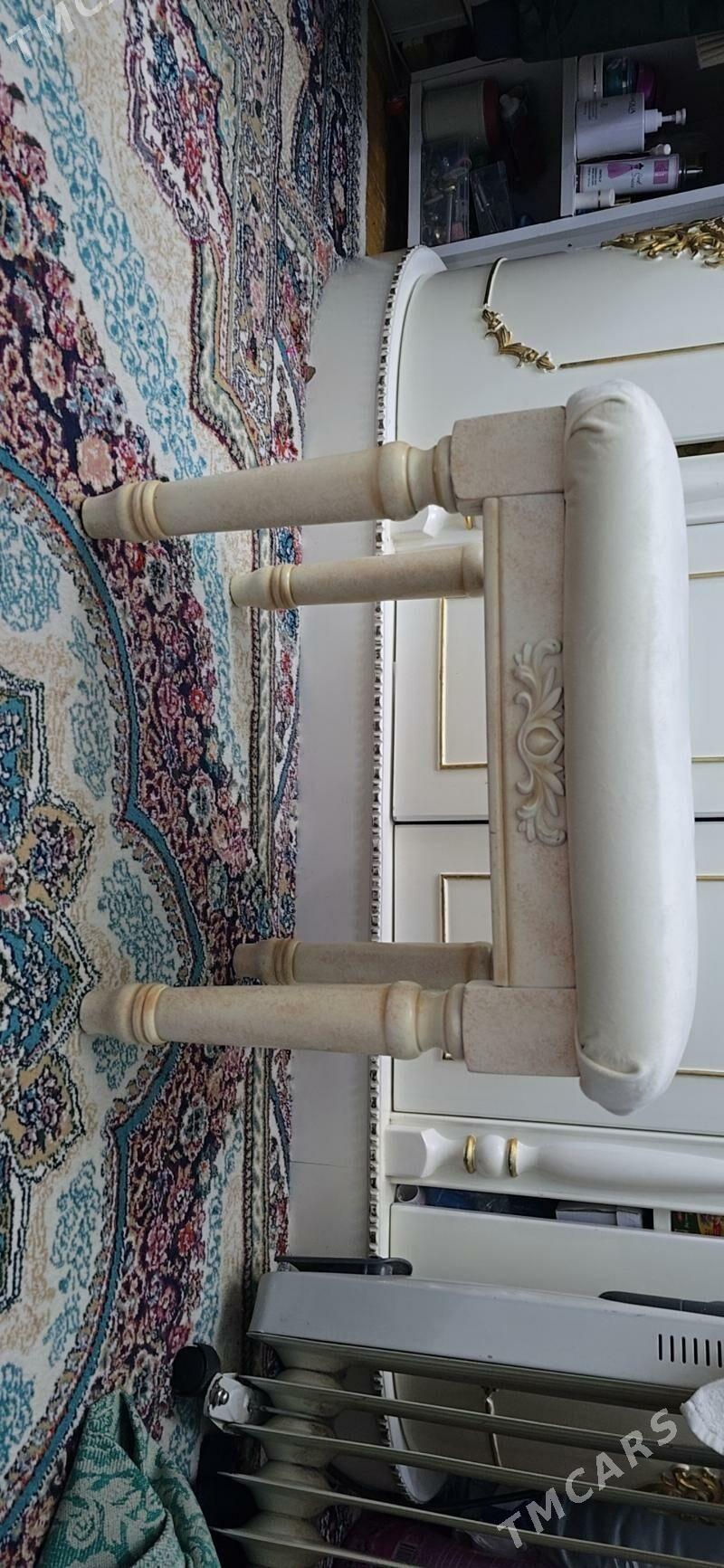 Pufik - Howdan "W" - img 3