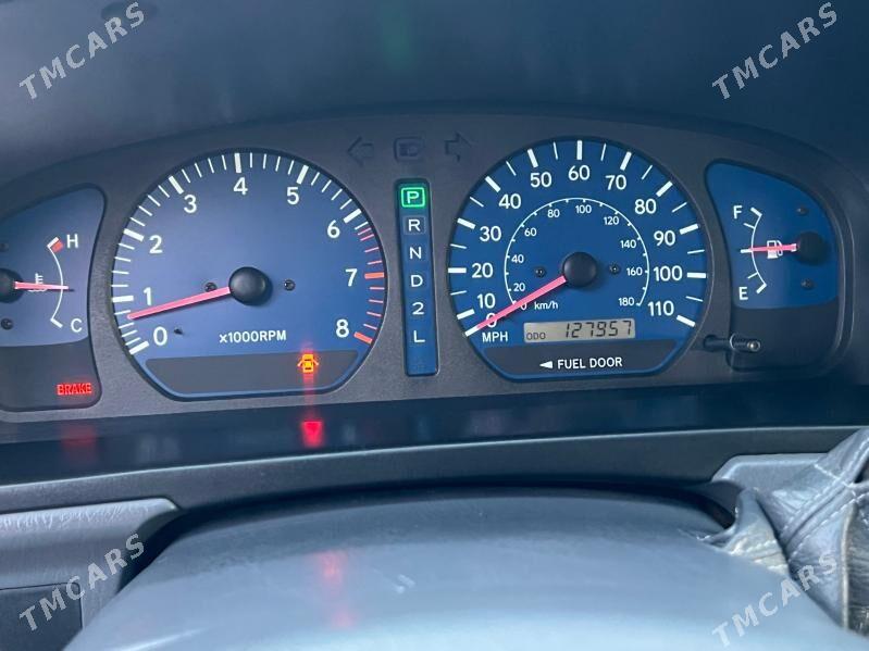 Toyota Sienna 2003 - 242 000 TMT - Туркменбаши - img 5