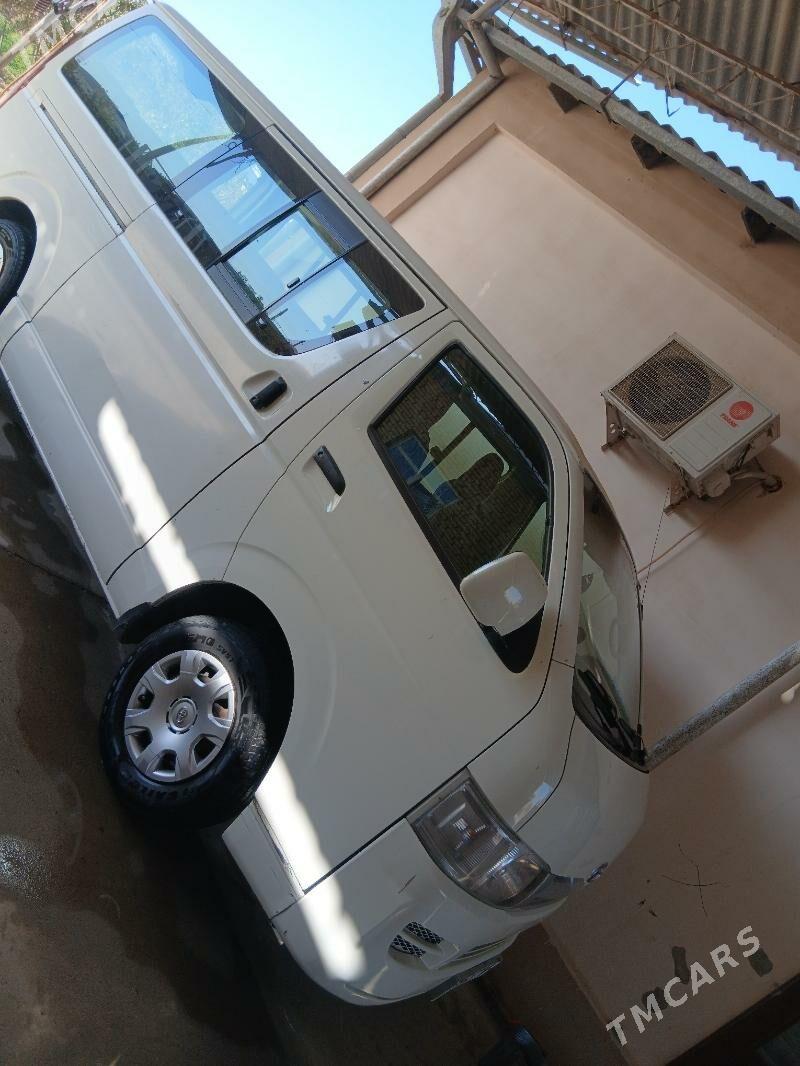 Toyota Hiace 2007 - 200 000 TMT - Мары - img 5