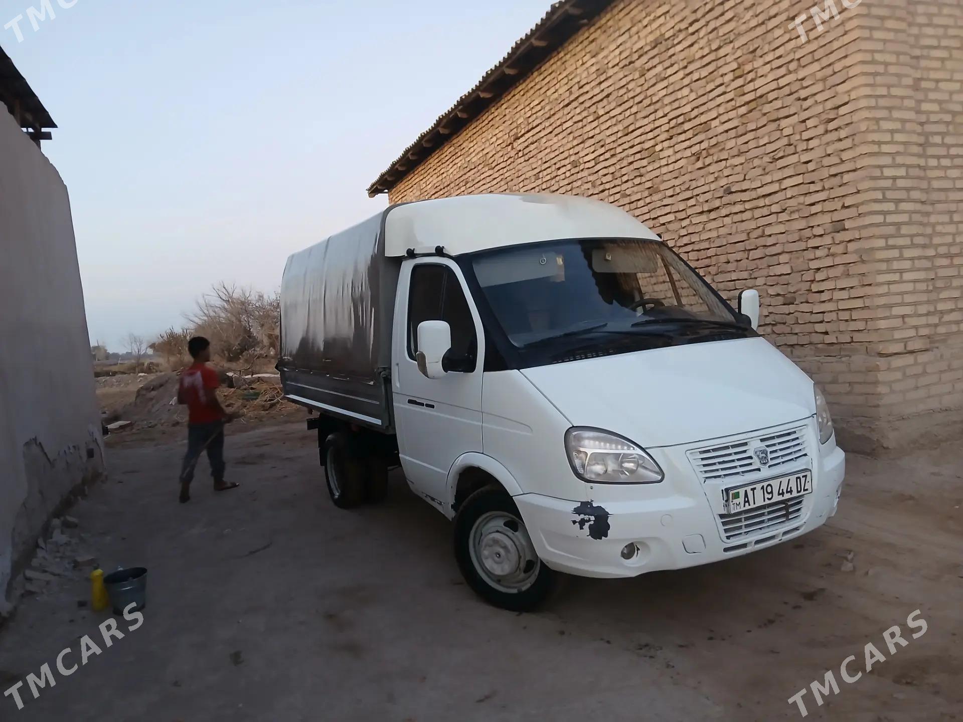 Gaz Gazel 2014 - 180 000 TMT - Шабатский этрап - img 4