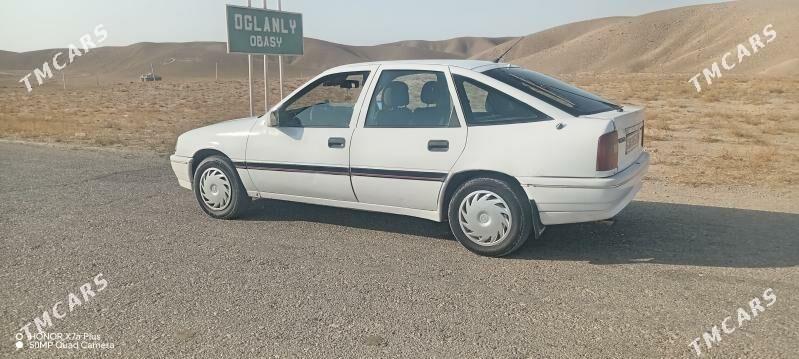 Opel Vectra 1990 - 40 000 TMT - Балканабат - img 2