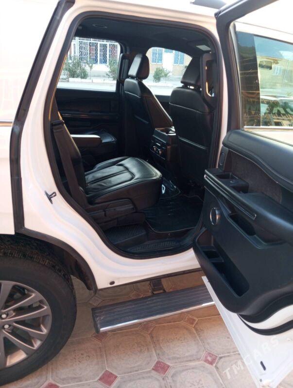 Ford Expedition 2021 - 590 000 TMT - Халач - img 6