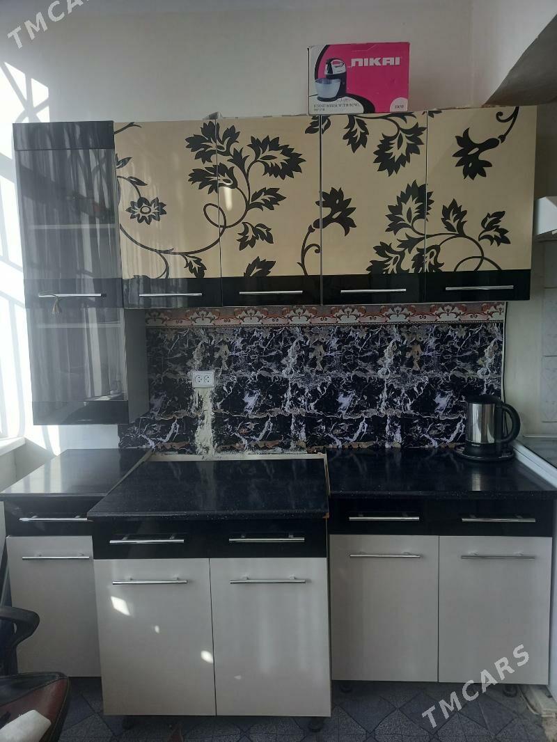 kuhunny garnatur - Бузмеин ГРЭС - img 1