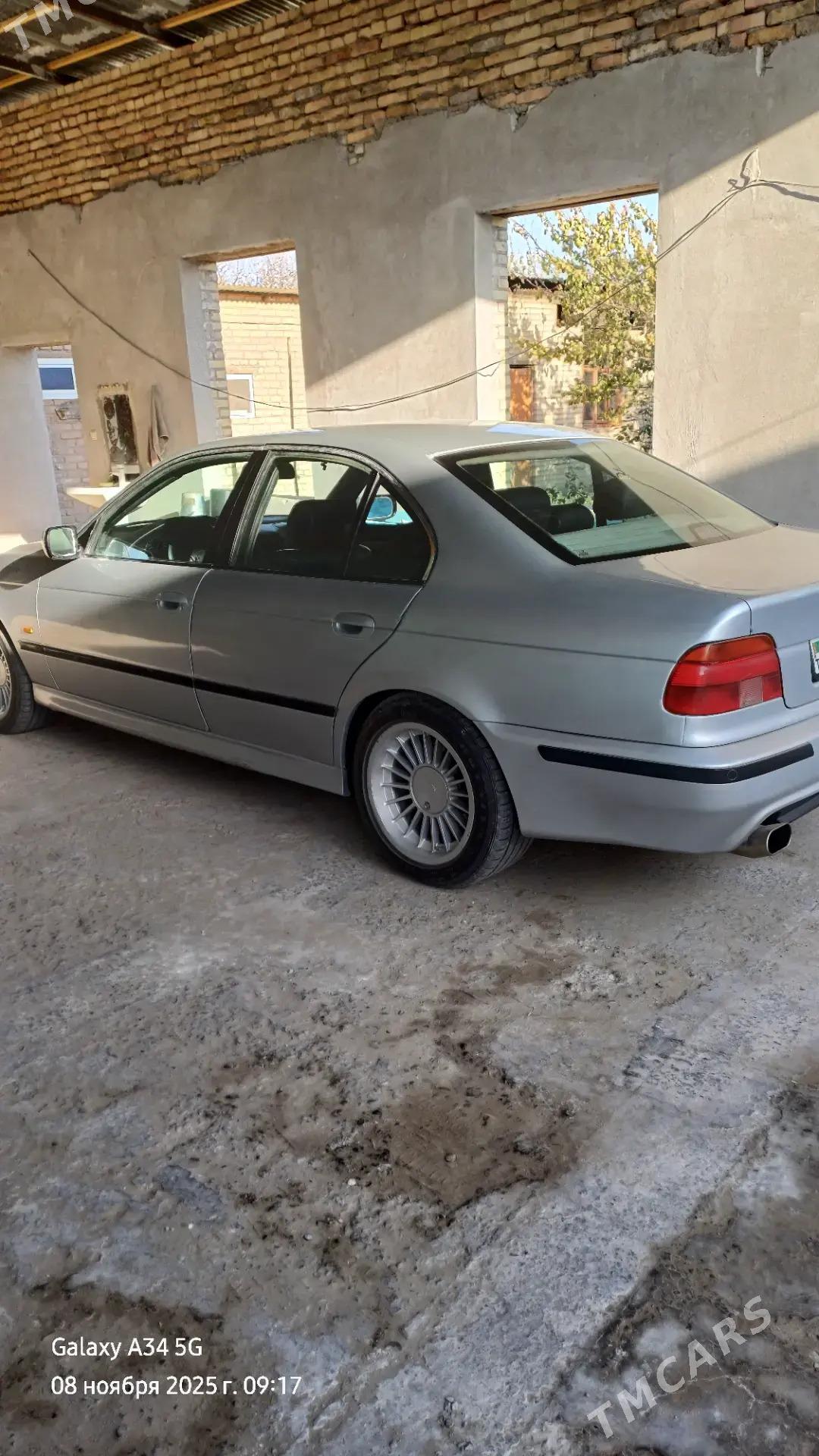 BMW E39 1998 - 110 000 TMT - Дянев - img 5