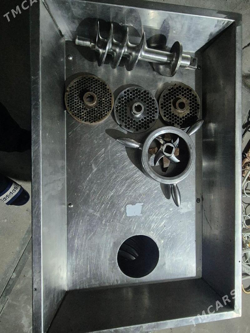 Et uweyan мясорубка - Mary - img 5