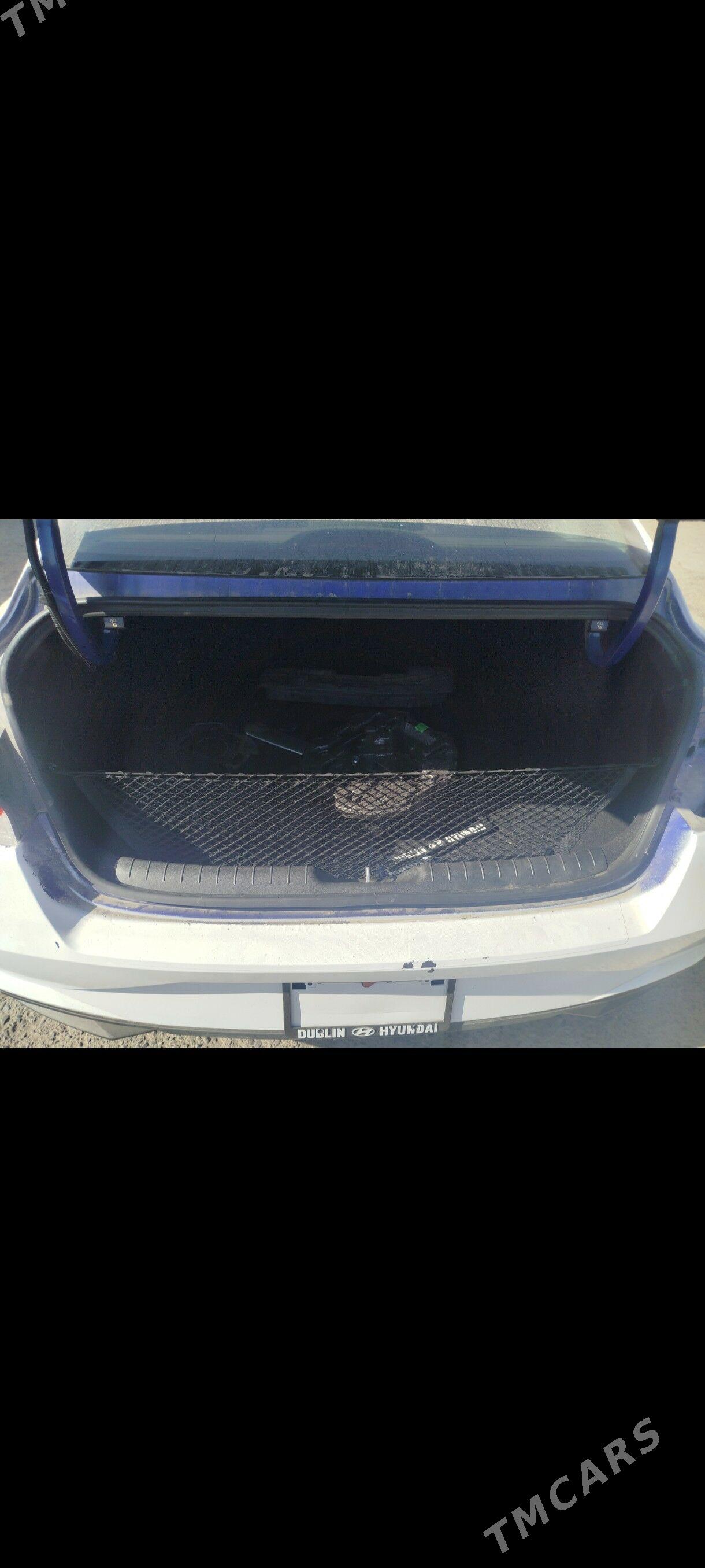 Hyundai Elantra 2021 - 194 000 TMT - Mary - img 9