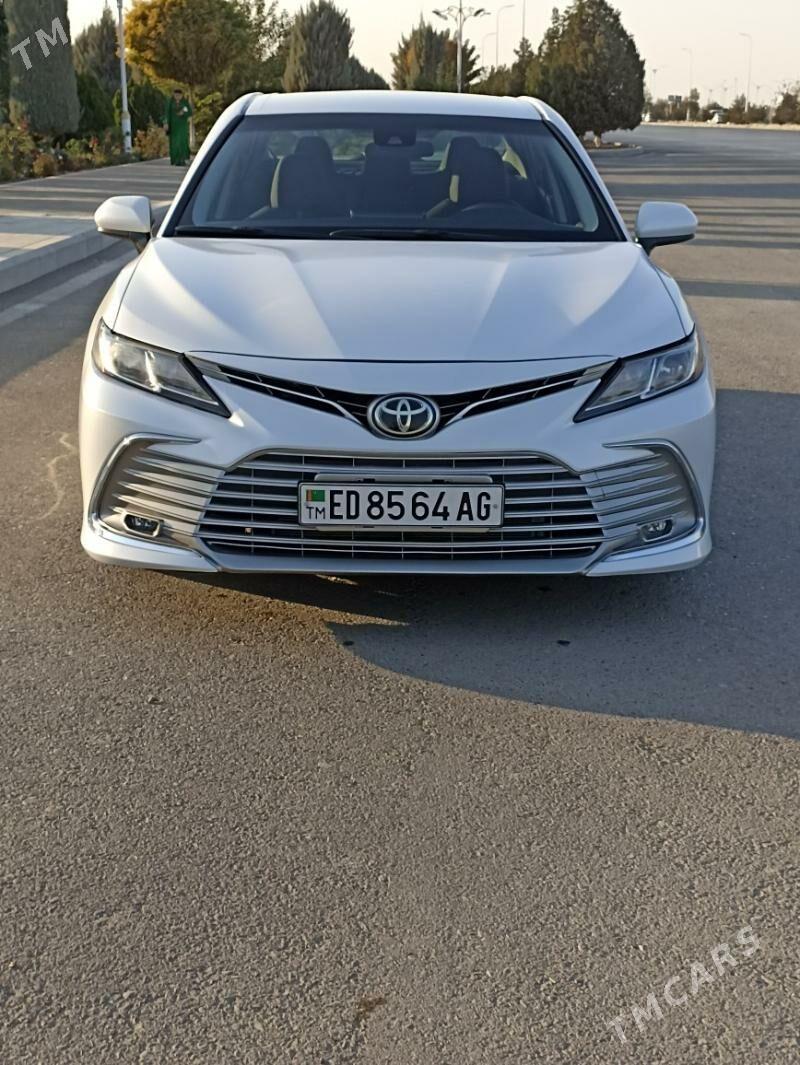 Toyota Camry 2021 - 285 000 TMT - Бузмеин - img 1