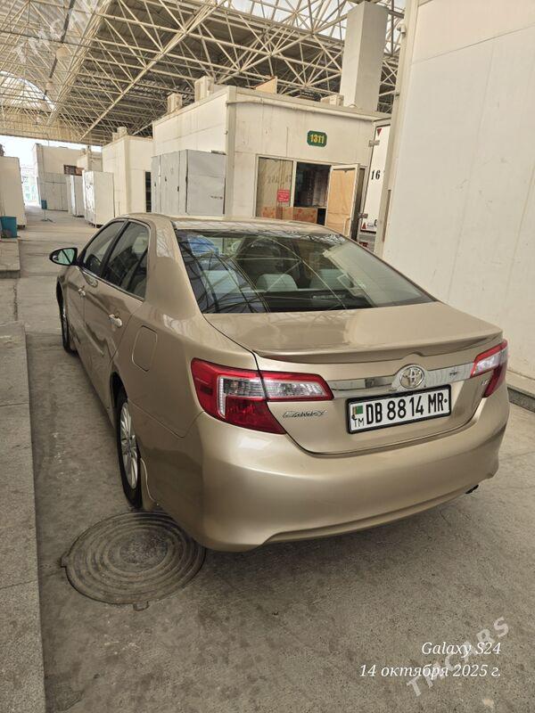 Toyota Camry 2012 - 230 000 TMT - Мургап - img 6