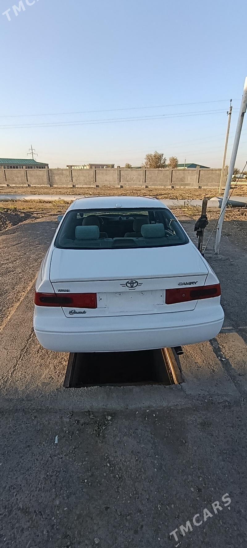 Toyota Camry 1998 - 120 000 TMT - Mary - img 5