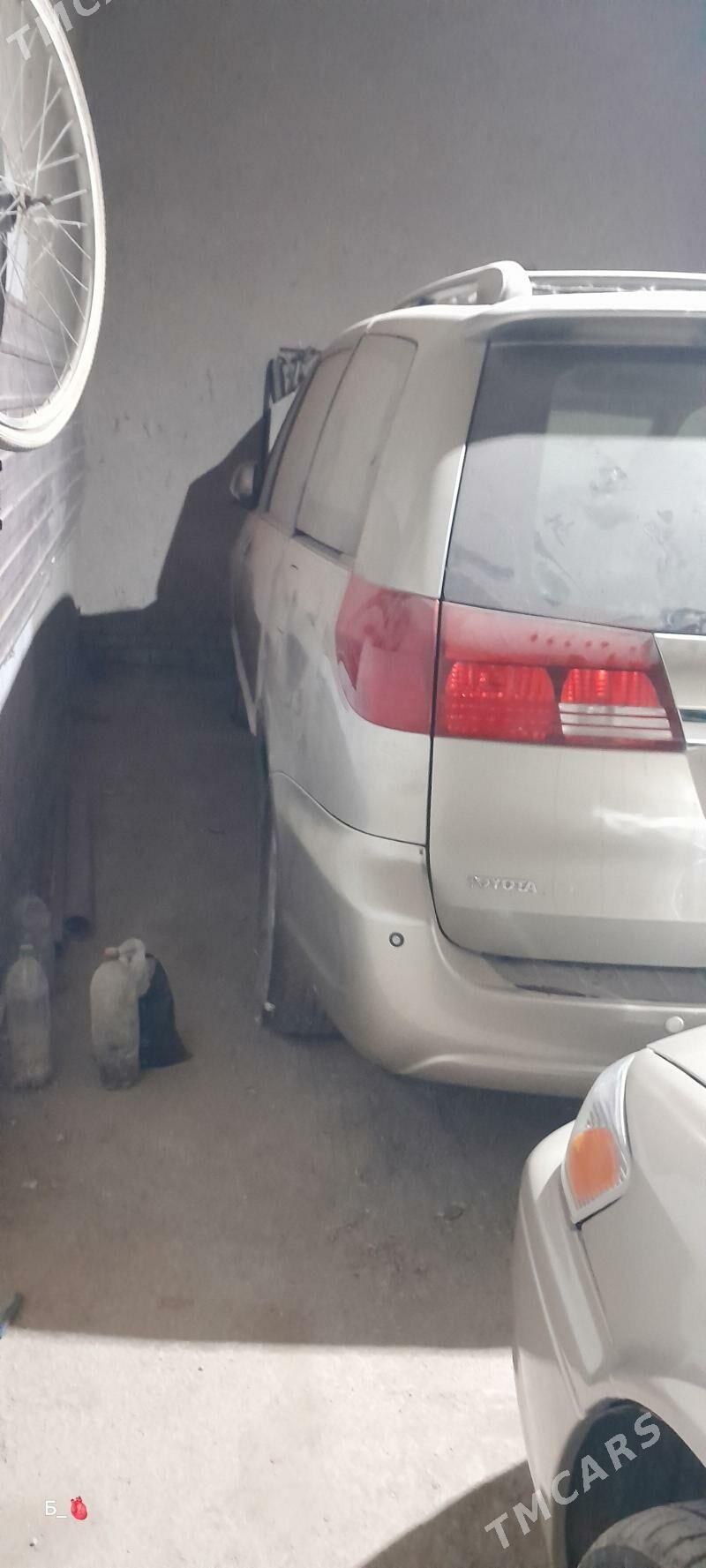 Toyota Sienna 2004 - 260 000 TMT - Шабатский этрап - img 2