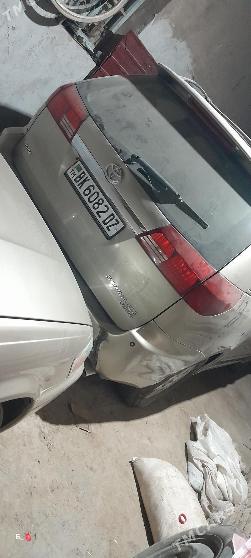 Toyota Sienna 2004 - 260 000 TMT - Шабатский этрап - img 4