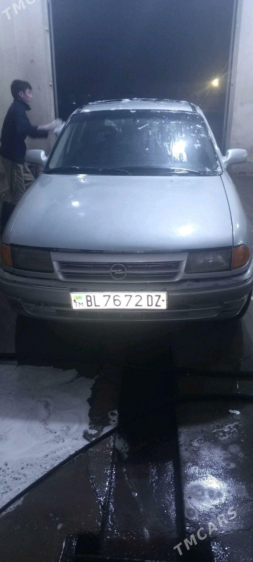Opel Astra 1993 - 40 000 TMT - Губадаг - img 7