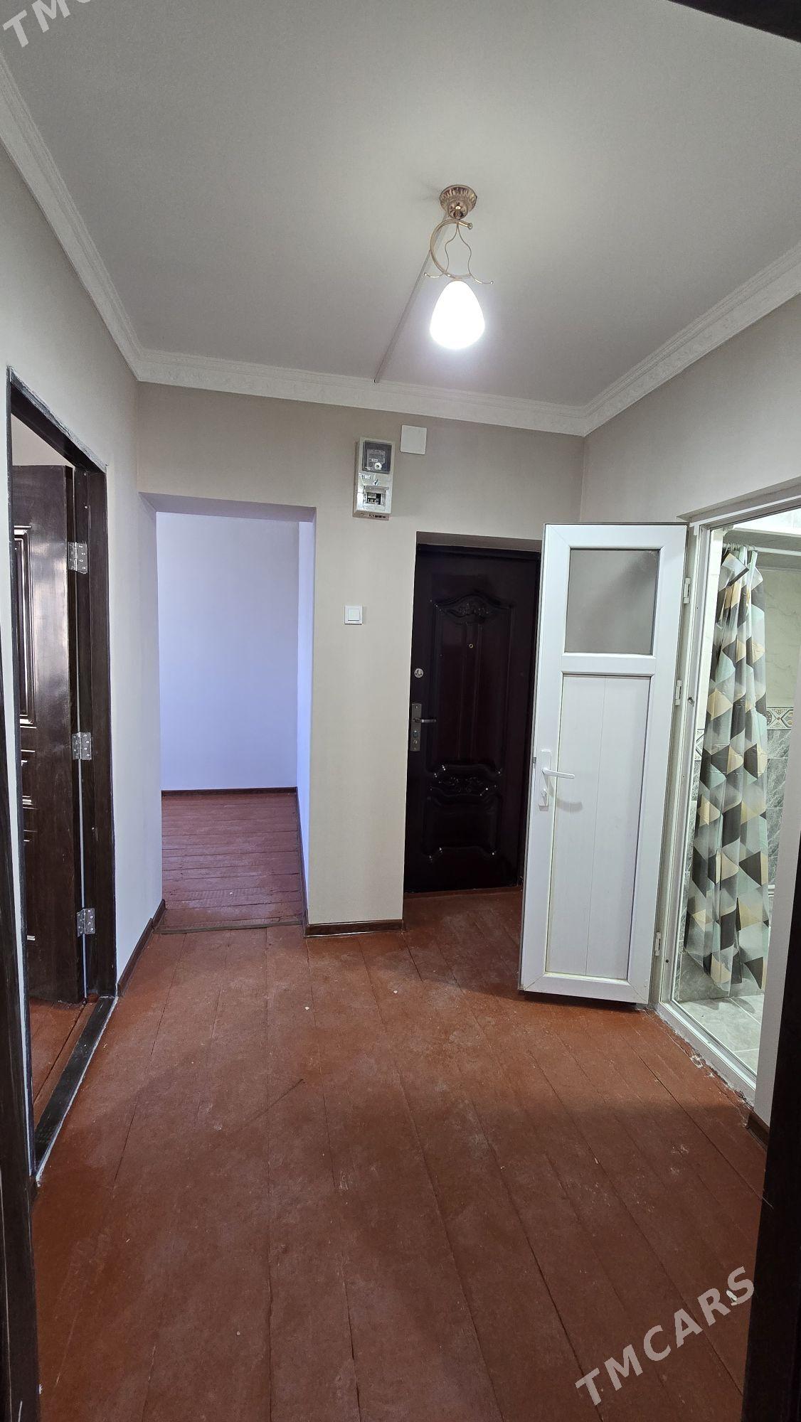 Водник 3нжи этаж 2комнат - Дашогуз - img 1