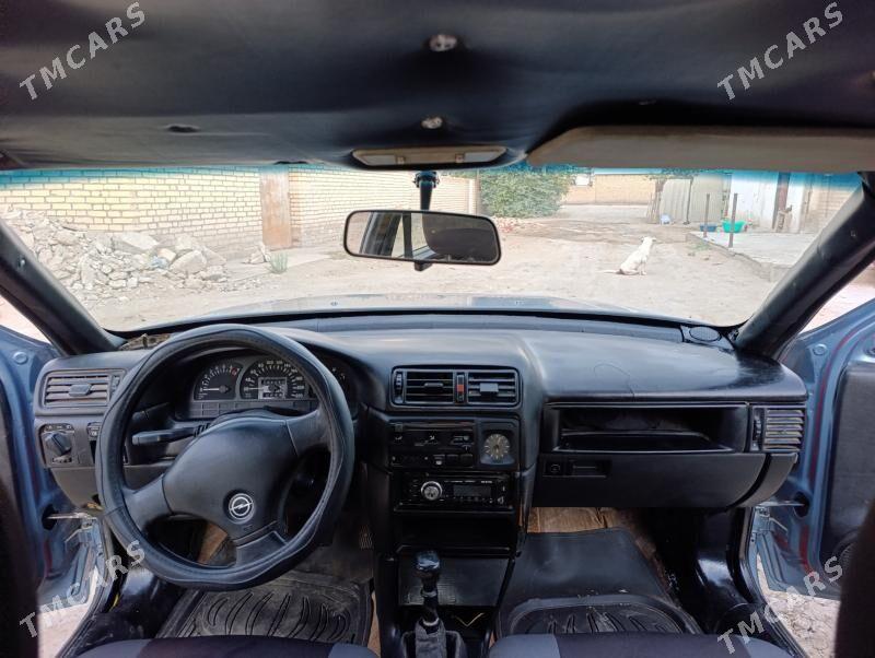 Opel Vectra 1990 - 30 000 TMT - Дарганата - img 6