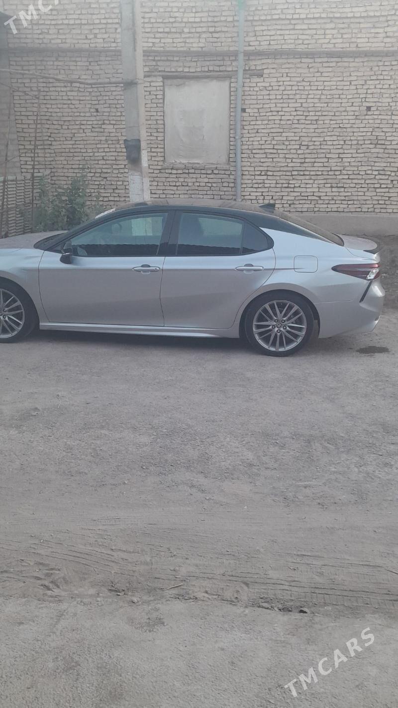 Toyota Camry 2022 - 440 000 TMT - Дашогуз - img 2